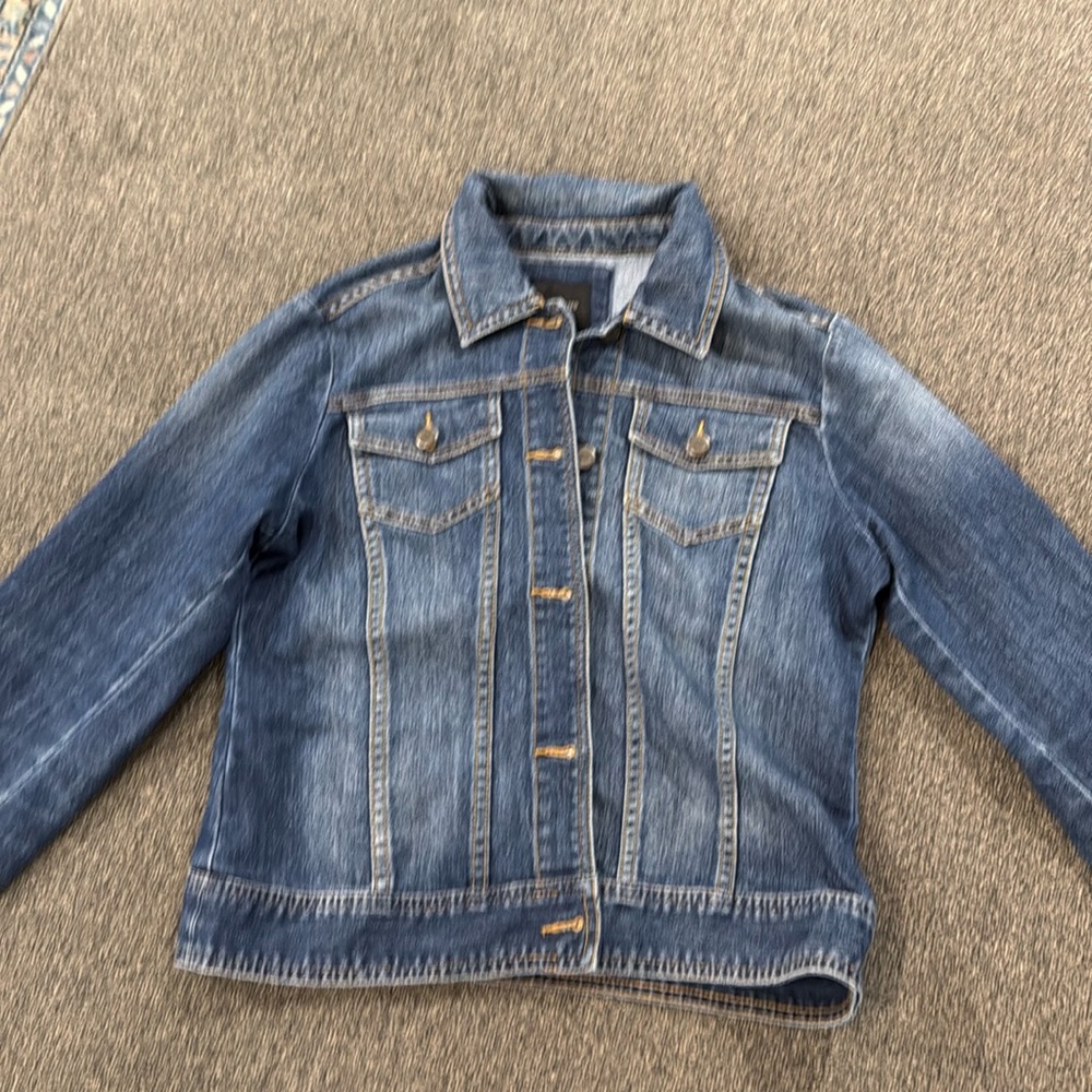 The Limited Jean jacket size medium